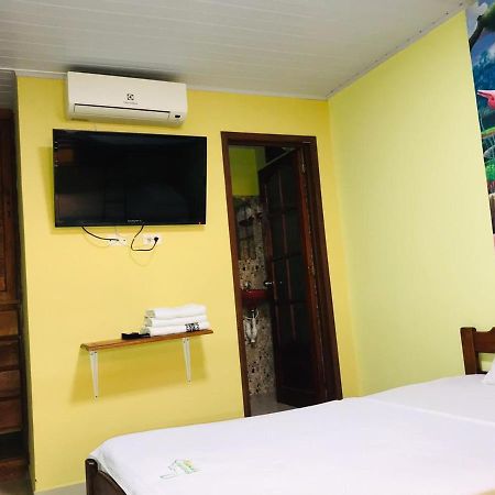 Hostal La Esperanza ليتيسيا المظهر الخارجي الصورة