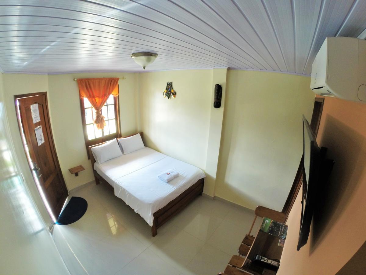 Hostal La Esperanza ليتيسيا المظهر الخارجي الصورة