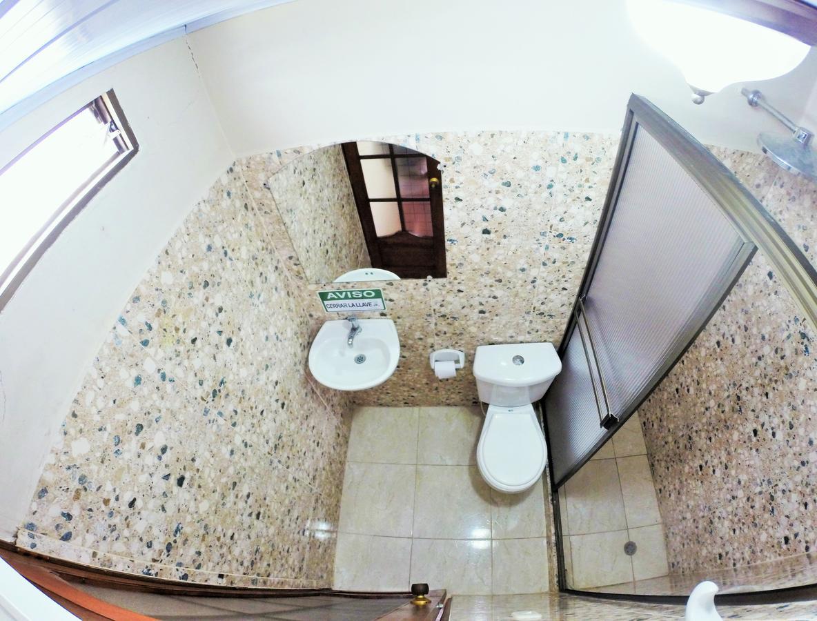 Hostal La Esperanza ليتيسيا المظهر الخارجي الصورة