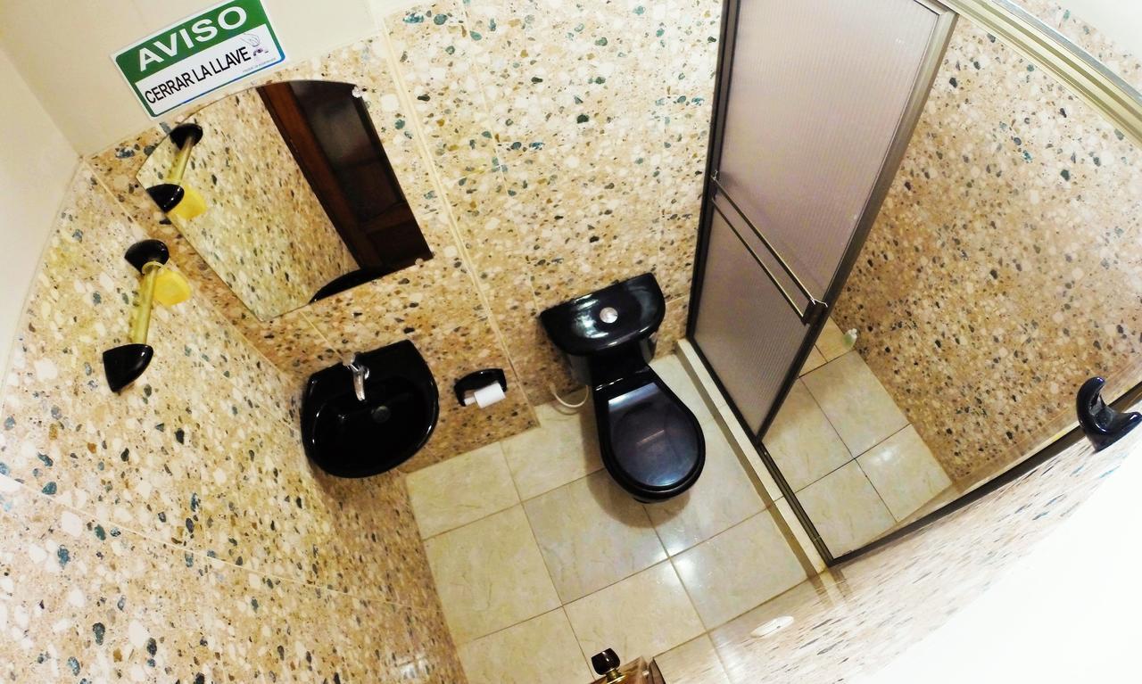 Hostal La Esperanza ليتيسيا المظهر الخارجي الصورة